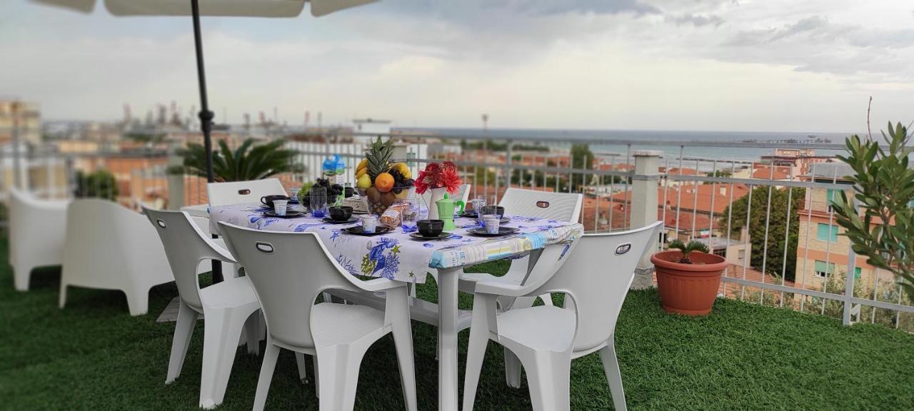 La Terrazza Leilighet Falconara Marittima Eksteriør bilde